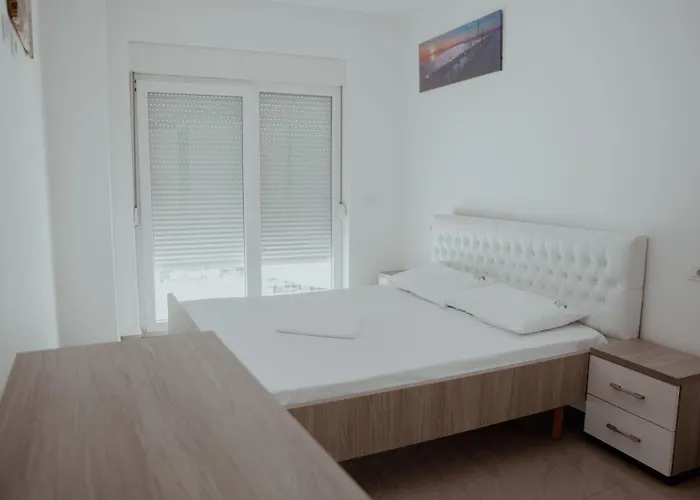 Tre Delfinet Appartamento Lezhë