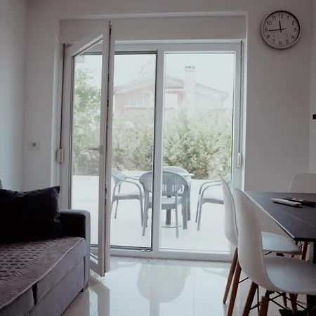 Apartament Tre Delfinet