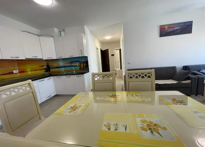 Tre Delfinet Apartment