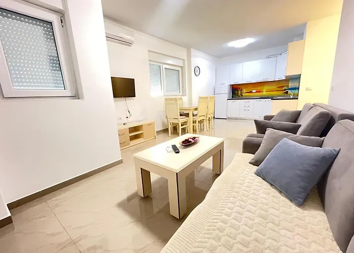 Tre Delfinet Apartment Lezhë